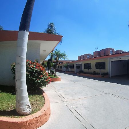 Auto Hotel Niza Tlaquepaque Exterior foto
